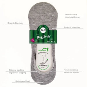 Diagram of light grey organic bamboo no-show socks highlighting seamless toe, silicone non-slip heel backing, and reinforced heel features