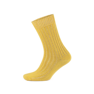 Mustard coloured, ribbed eco-cotton crew sock