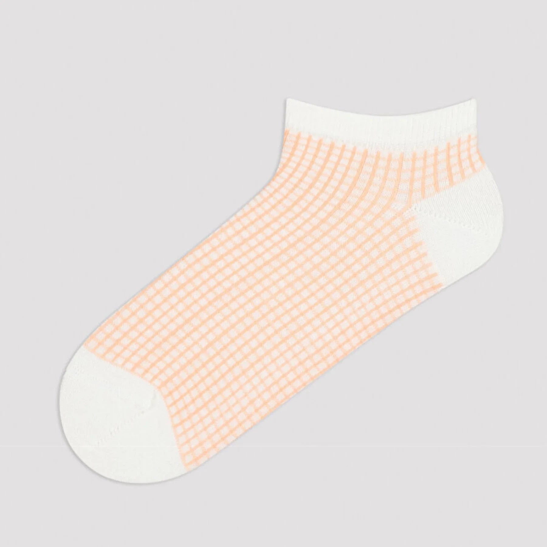 Apricot and white sneaker socks
