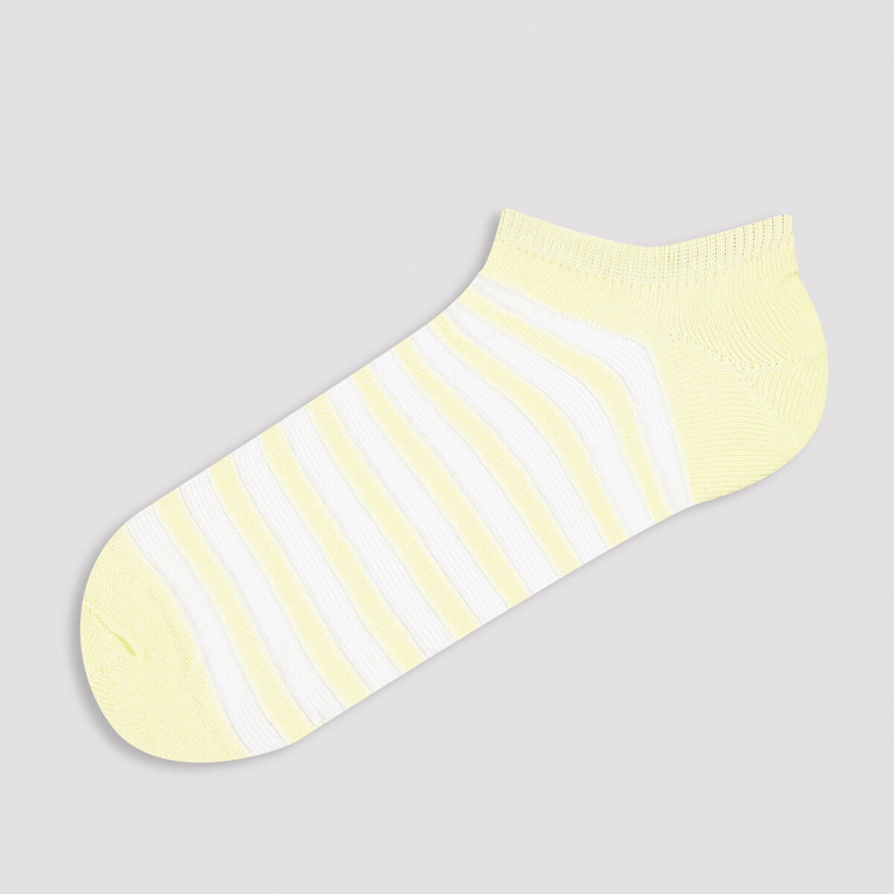 Sheer yellow striped ankle socks