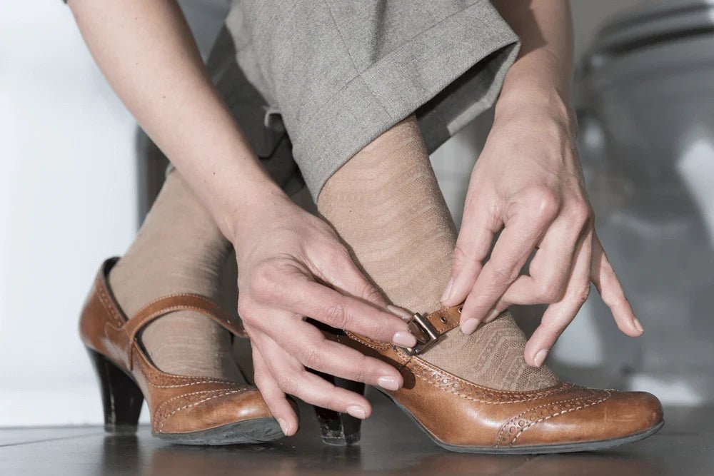 Choosing the Best Thin Dress Socks for Style and Comfort 