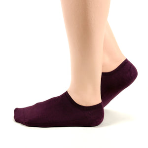 Burgundy seamless sneaker socks