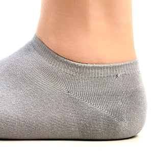 Grey seamless sneaker socks