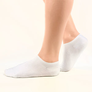 White seamless sneaker socks