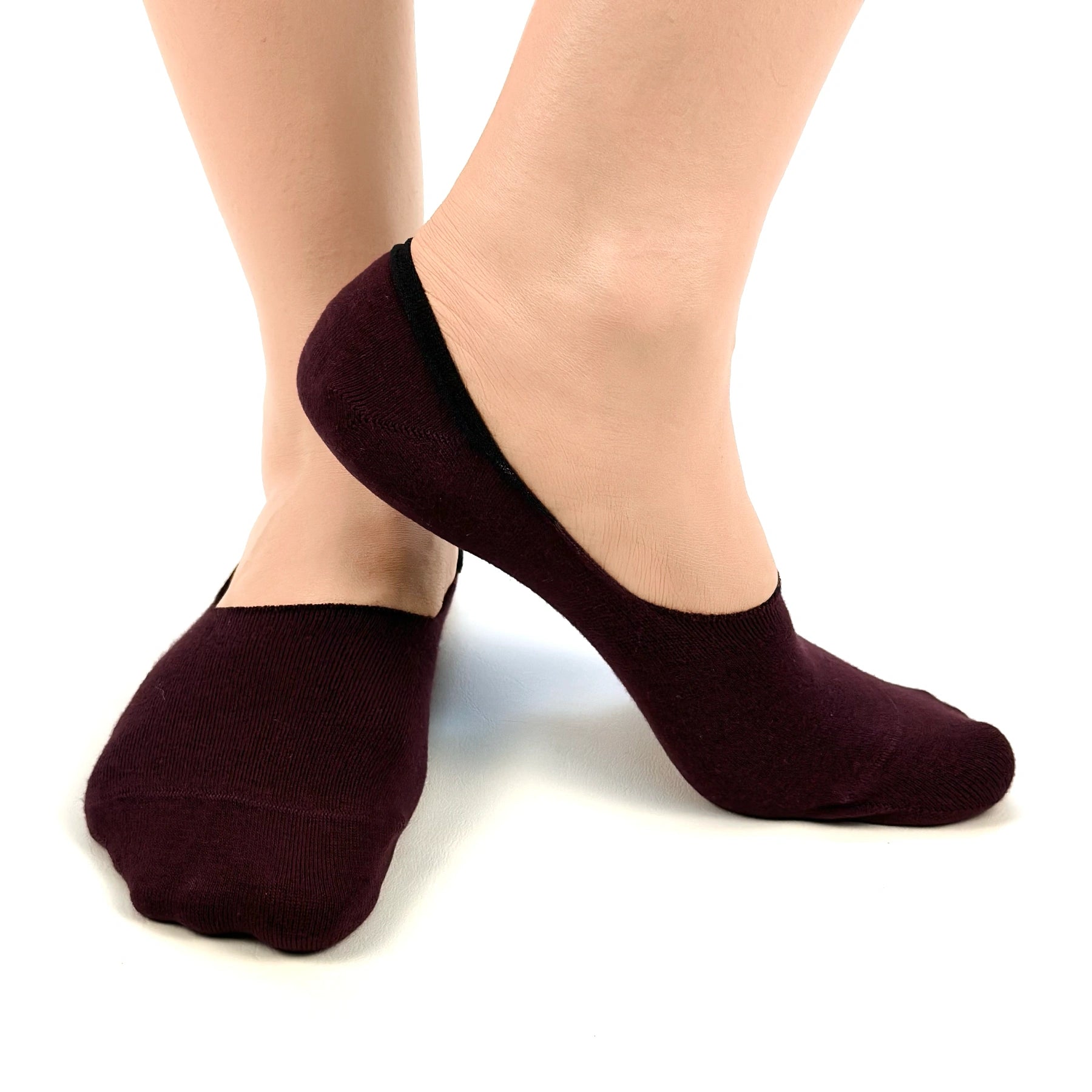 Burgundy bamboo no-show socks