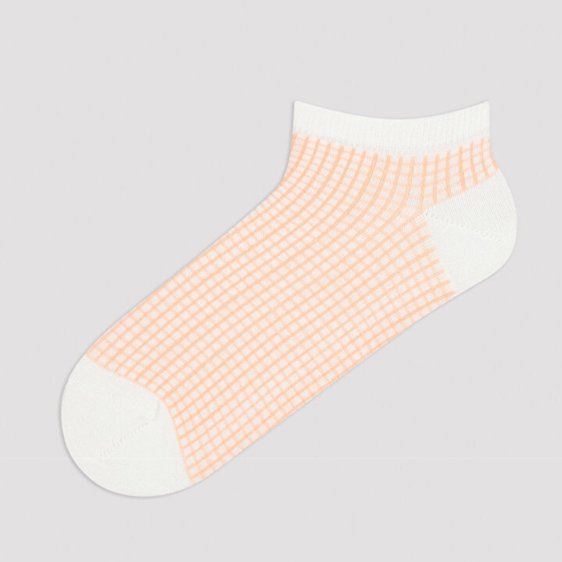 Apricot and white sneaker socks