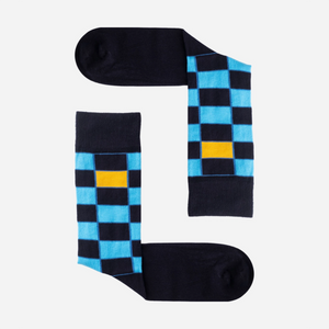 image of light and dark blue checked crew socks